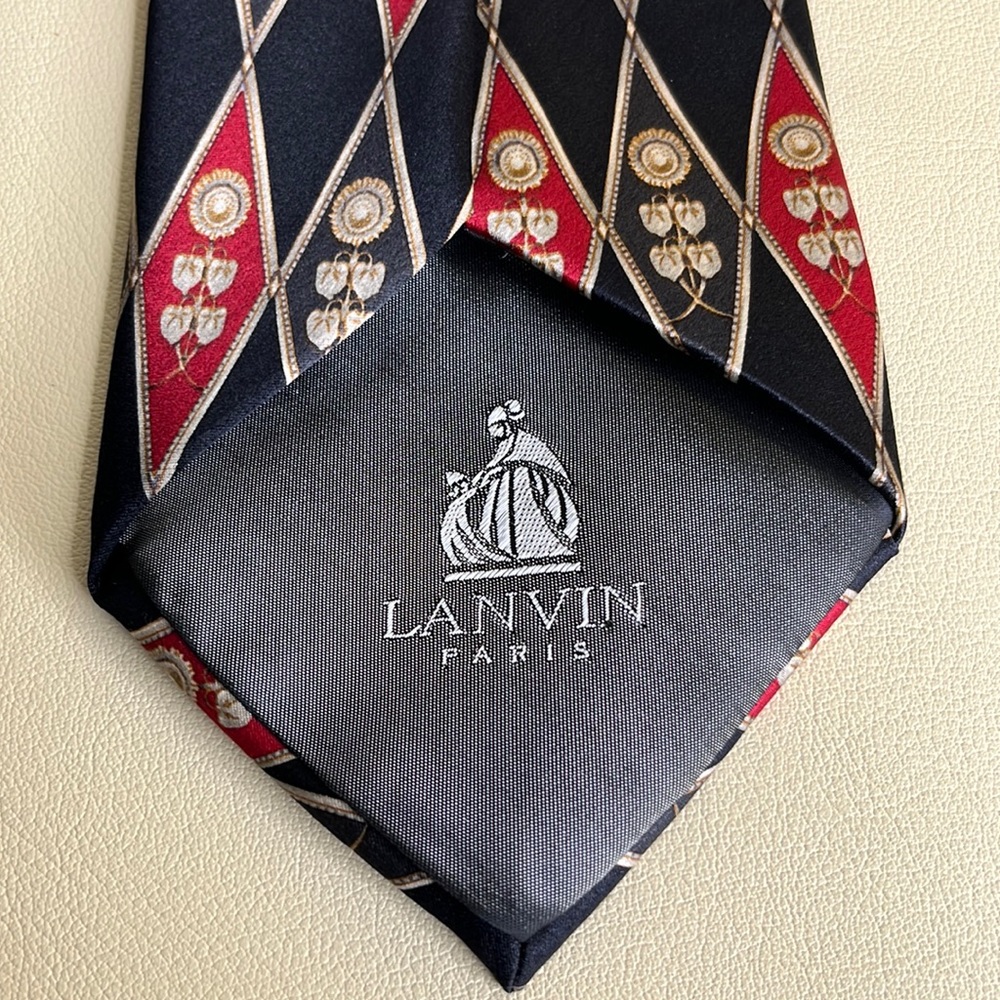 Lanvin Diamond Pattern Silk Tie